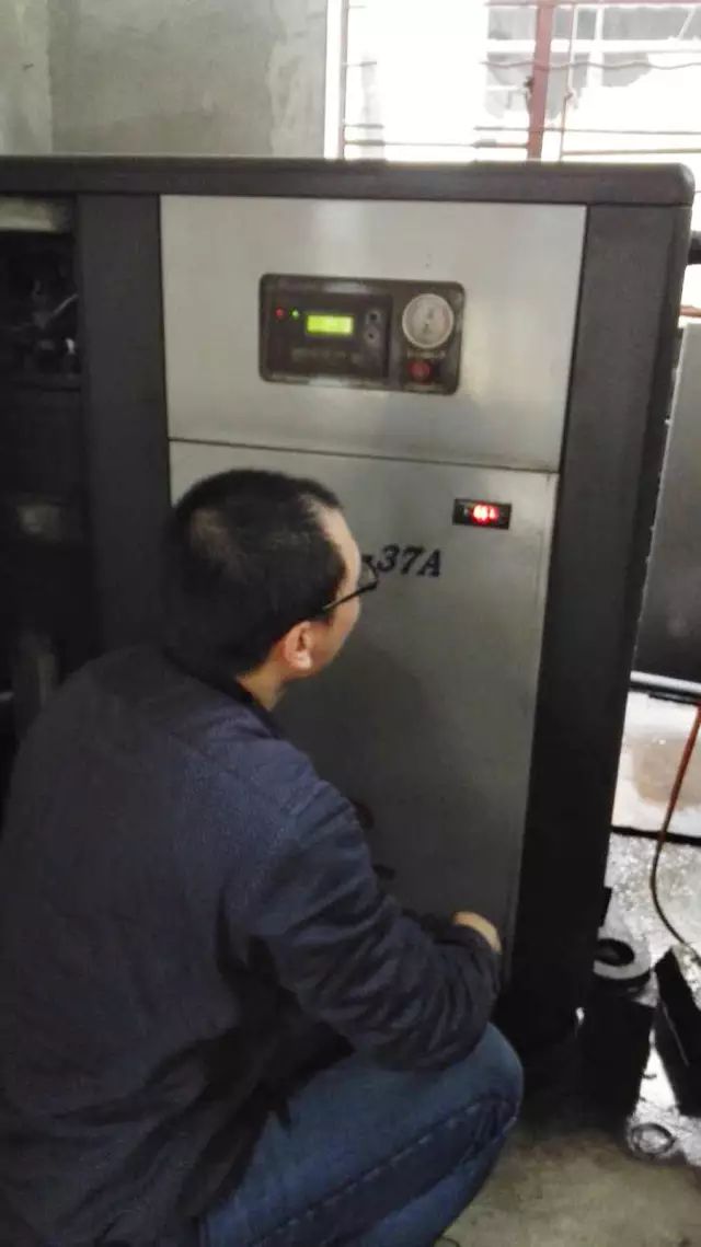 上海hjc黄金城电动机保护器在空压机上的运用